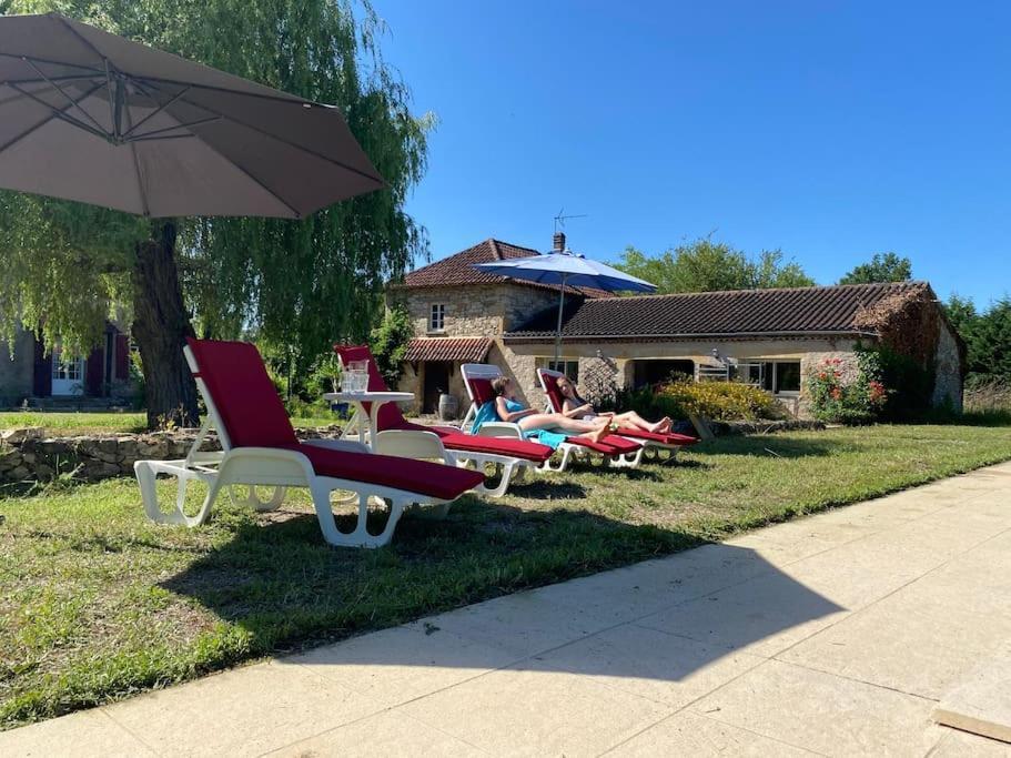 Vakantiehuis La Poire, Op Landgoed Aan De Dordogne Prudhomat Dış mekan fotoğraf